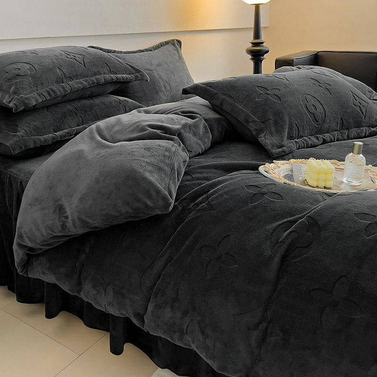 Snūva VelvetDream™ 4-Piece Bedding Set (Duvet Cover + Fitted Sheet + 2 Pillowcases)