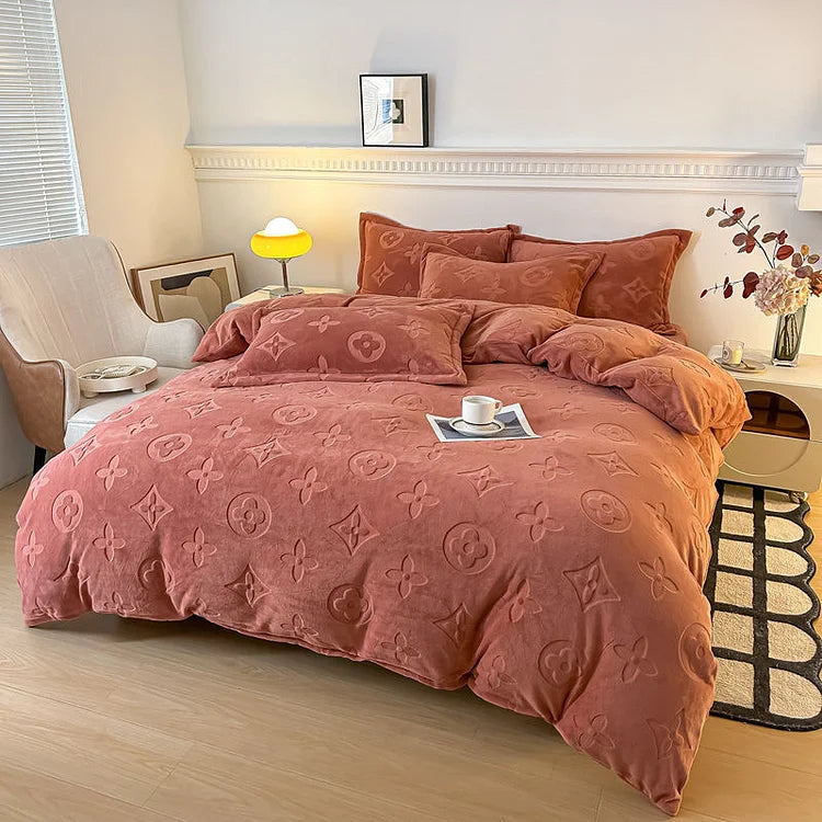 Snūva VelvetDream™ 4-Piece Bedding Set (Duvet Cover + Fitted Sheet + 2 Pillowcases)