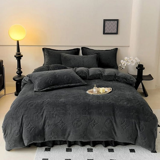 Snūva VelvetDream™ 4-Piece Bedding Set (Duvet Cover + Fitted Sheet + 2 Pillowcases)